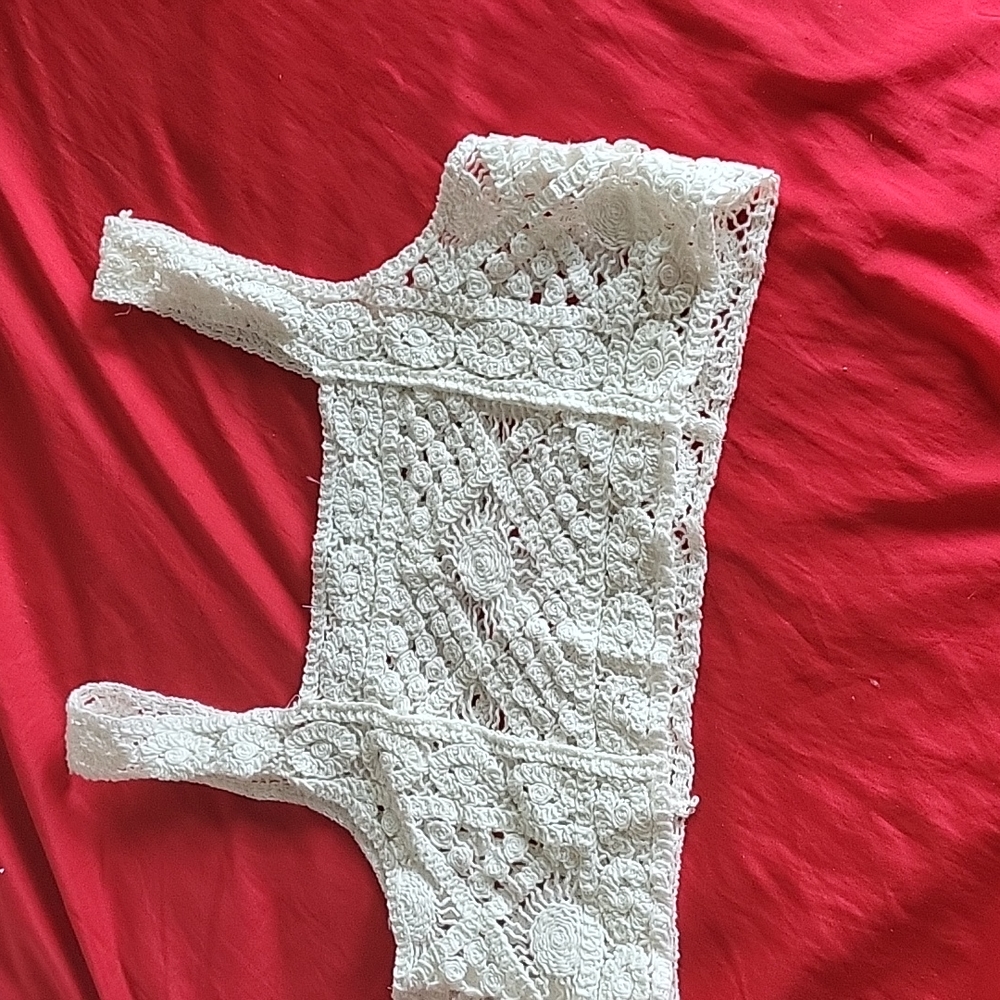 Top - Picture 2 of 6